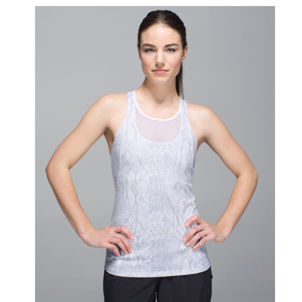 Lulu lemon mesh with me tank, white snake, size 4